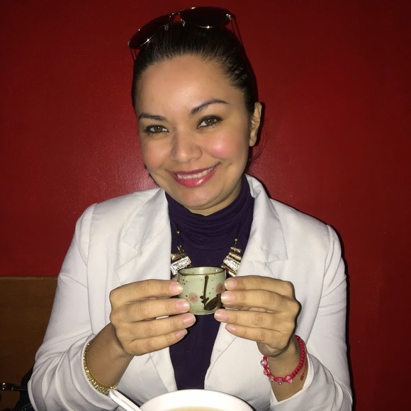 Meet your Posher, Maryuri - Picture 1 of 1